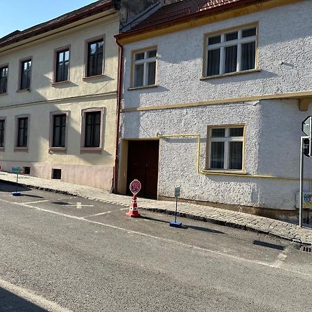 Albert Residence With Complimentary Parking Braşov Extérieur photo