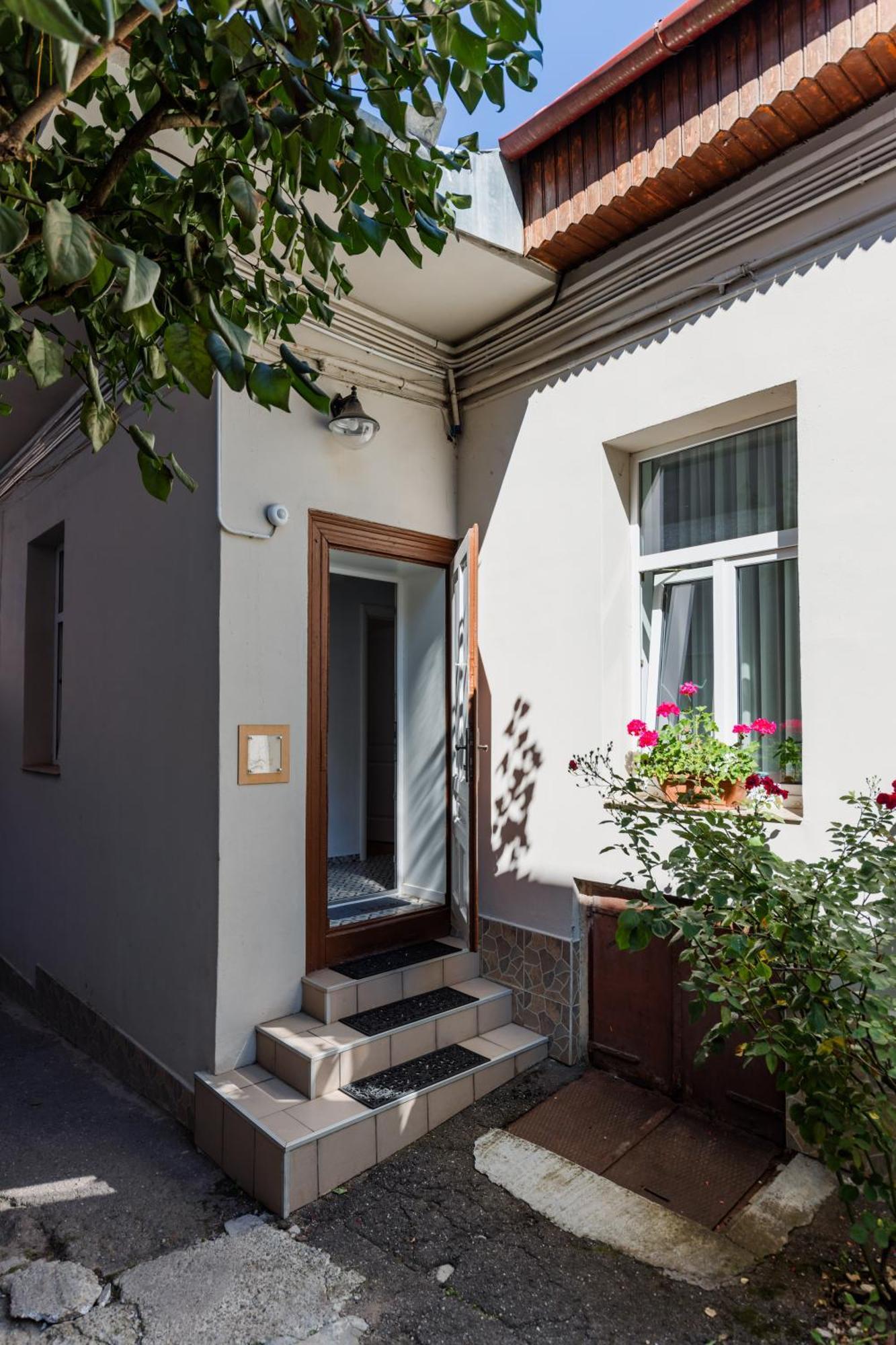 Albert Residence With Complimentary Parking Braşov Extérieur photo